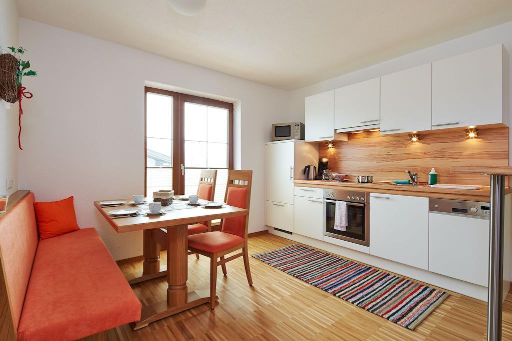 Am Sonnhof Apartment Langenfeld Phòng bức ảnh