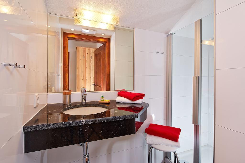 Am Sonnhof Apartment Langenfeld Phòng bức ảnh